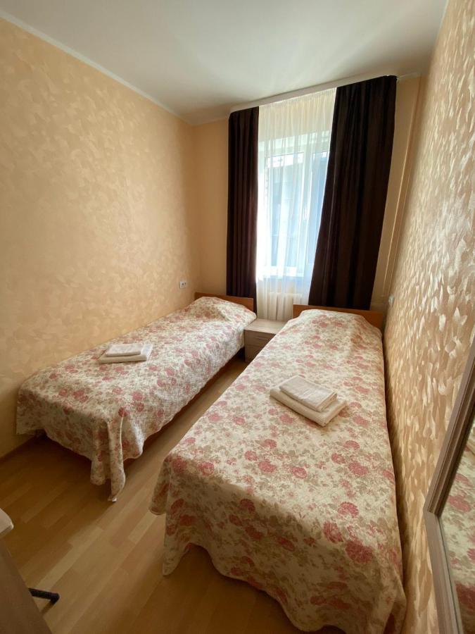 Laine Guesthouse Нарва-Йиесуу Екстер'єр фото