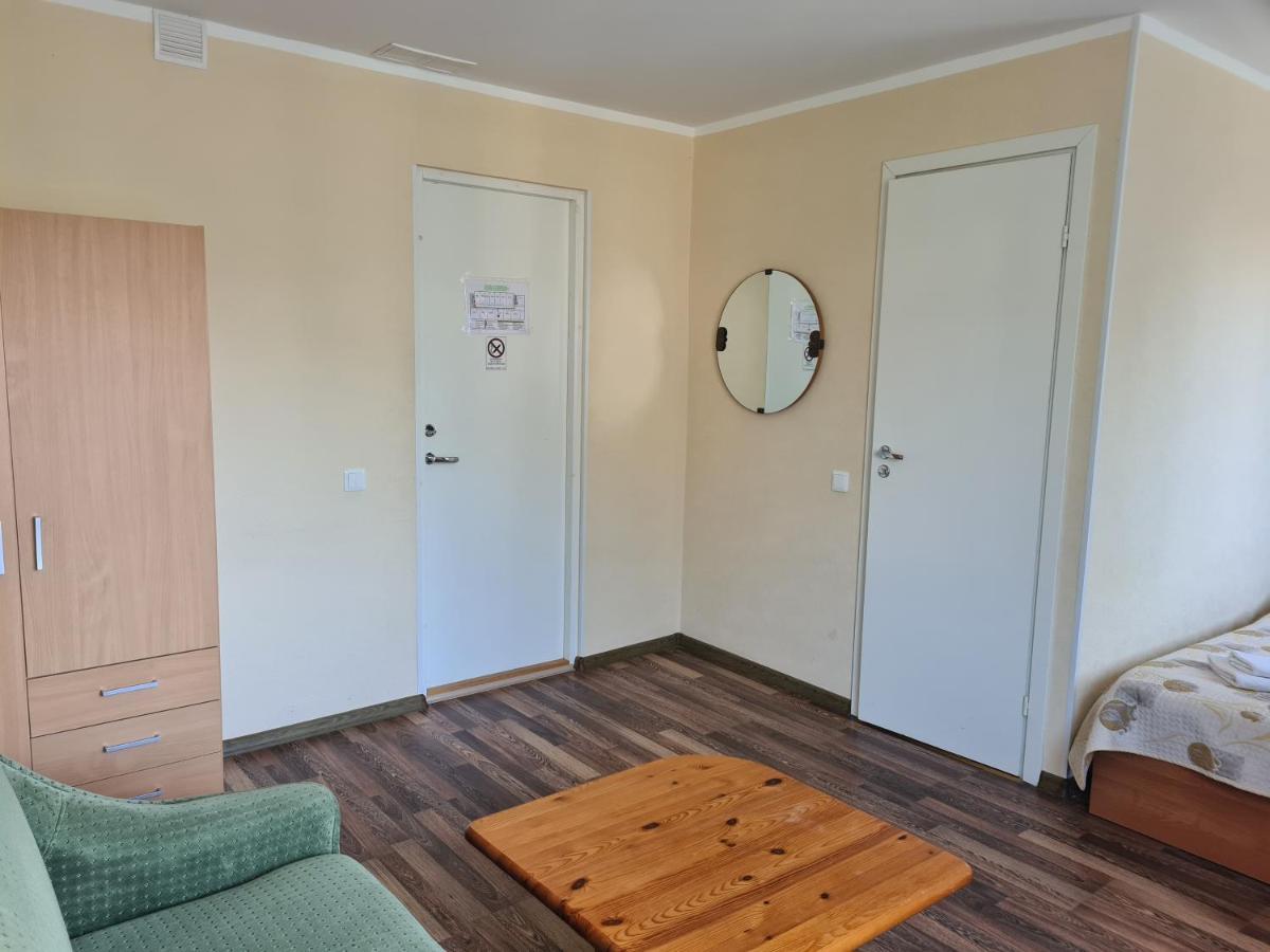 Laine Guesthouse Нарва-Йиесуу Екстер'єр фото
