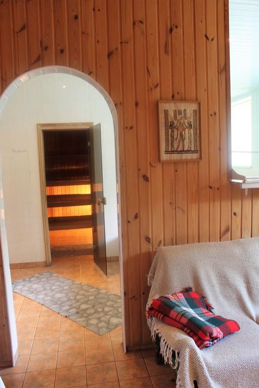 Laine Guesthouse Нарва-Йиесуу Екстер'єр фото