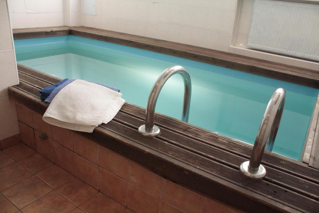 Laine Guesthouse Нарва-Йиесуу Екстер'єр фото
