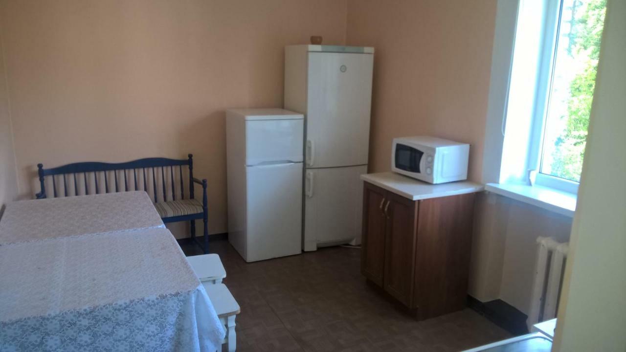 Laine Guesthouse Нарва-Йиесуу Екстер'єр фото